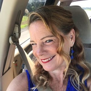 Meet your Posher, Lynne